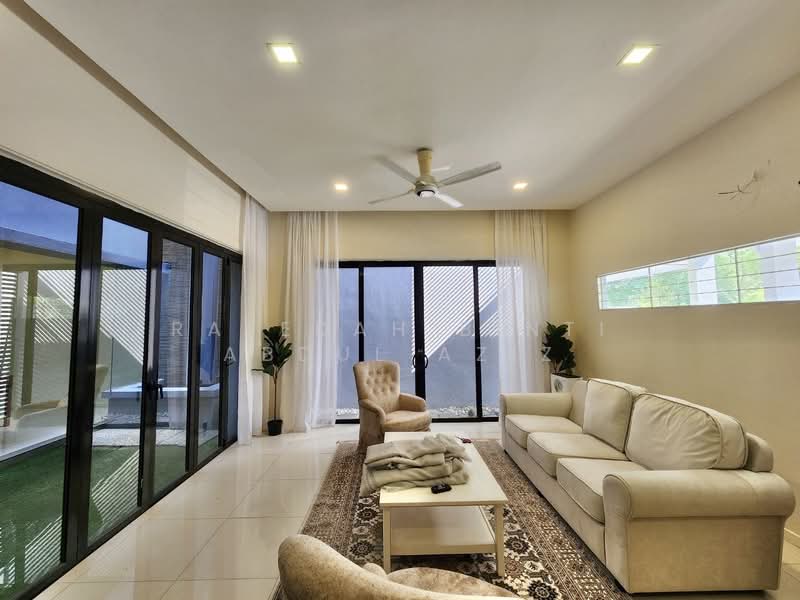 2-storey Terraced House for Sale in Denai Alam (Shah Alam) - Rafedah Binti Abdul Aziz - Living Room - PropertyGuru.com.my