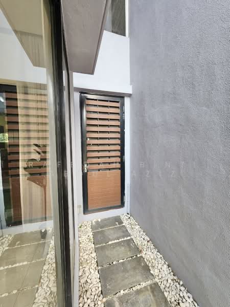 2-storey Terraced House for Sale in Denai Alam (Shah Alam) - Rafedah Binti Abdul Aziz - Exterior - PropertyGuru.com.my