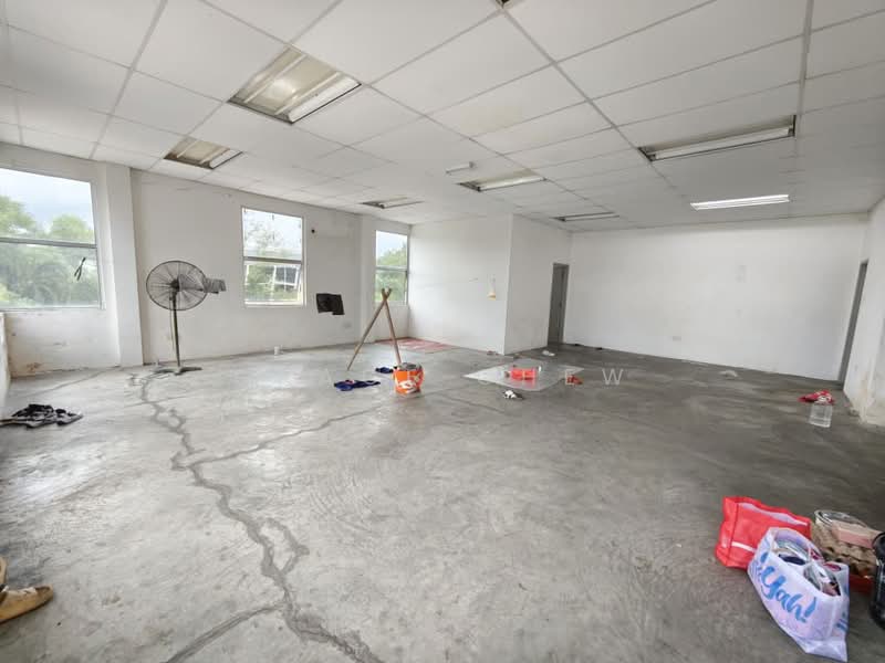 Cluster Factory for Rent in Taman Perindustrian Cemerlang (Ulu Tiram) - Grace Chew - Interior - PropertyGuru.com.my
