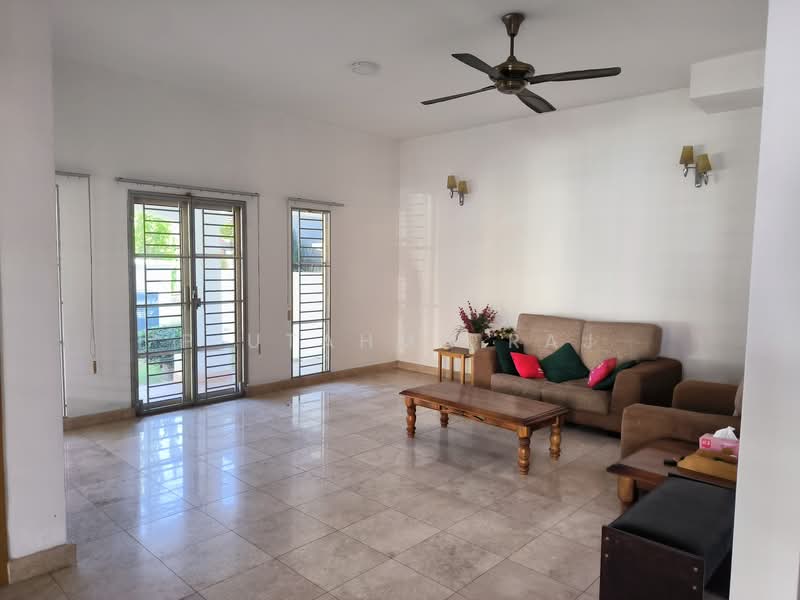 Semi-Detached House for Sale in Usj 3a (Subang Jaya) - P Utahma Raj - Living Room - PropertyGuru.com.my