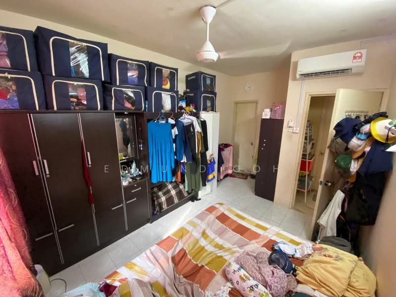 Condominium for Sale at Desaminium Flora - Edmund Goh - Bedroom - PropertyGuru.com.my