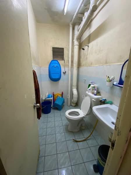 Condominium for Sale at Desaminium Flora - Edmund Goh - Bathroom - PropertyGuru.com.my