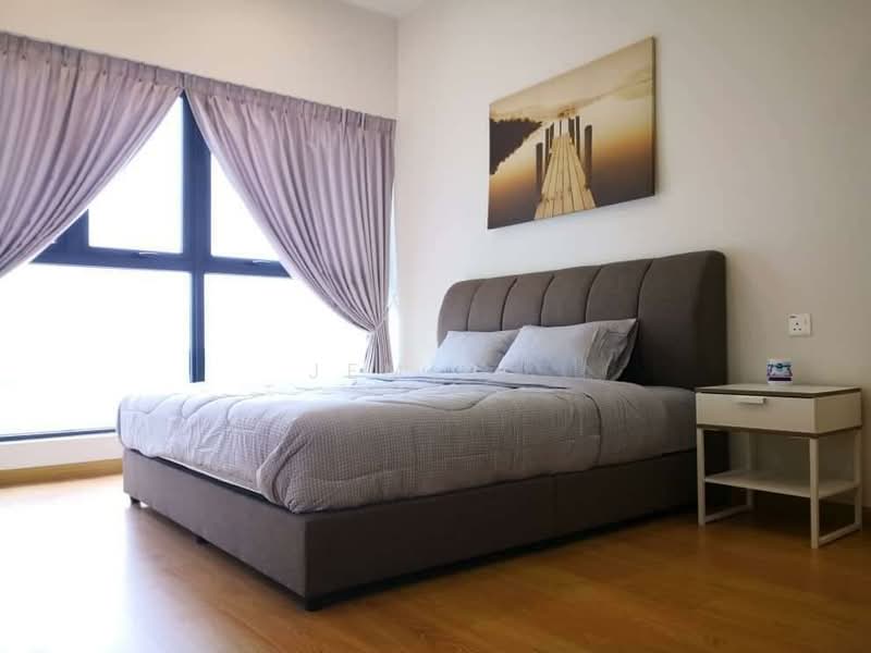 Condominium for Rent at Amberside @ Country Garden Danga Bay - Jemie . - Bedroom - PropertyGuru.com.my