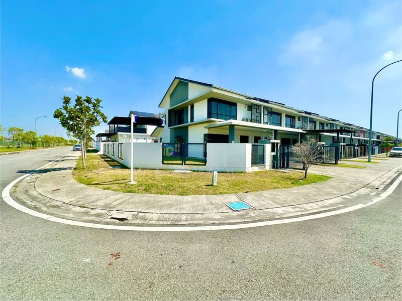 2-storey Terraced House for Sale in Bandar Bukit Raja (Klang) - Azman Ahmad - Exterior - PropertyGuru.com.my