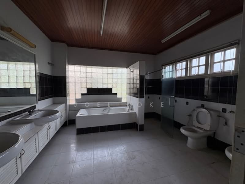 Bungalow for Sale in Damansara Heights (Kuala Lumpur) - Joel Loke - Bathroom - PropertyGuru.com.my