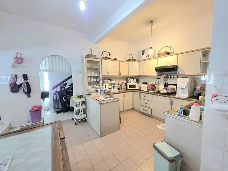 2-storey Terraced House for Sale in Ampang Jaya (Ampang) - Faisal Abu Omar - Kitchen - PropertyGuru.com.my