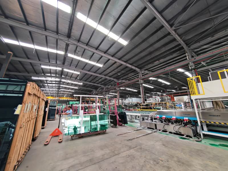 For Sale - Taman Perindustrian Puchong Utama 1 Sty Detached Factory with 2sty Office For Sale