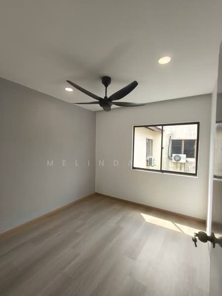 Flat for Sale at Flat Taman Ungku Tun Aminah - Melinda Ee - Interior - PropertyGuru.com.my
