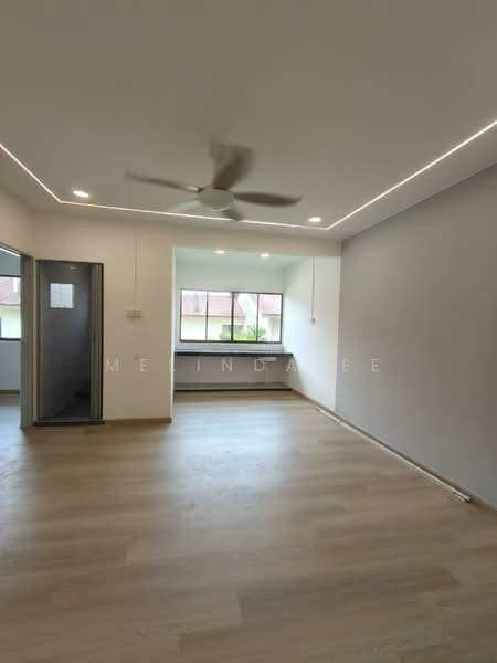 Flat for Sale at Flat Taman Ungku Tun Aminah - Melinda Ee - Living Room - PropertyGuru.com.my
