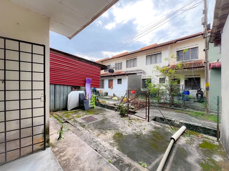 Terraced House for Sale in Klang (Selangor) - Ahmad Muslim - PropertyGuru.com.my