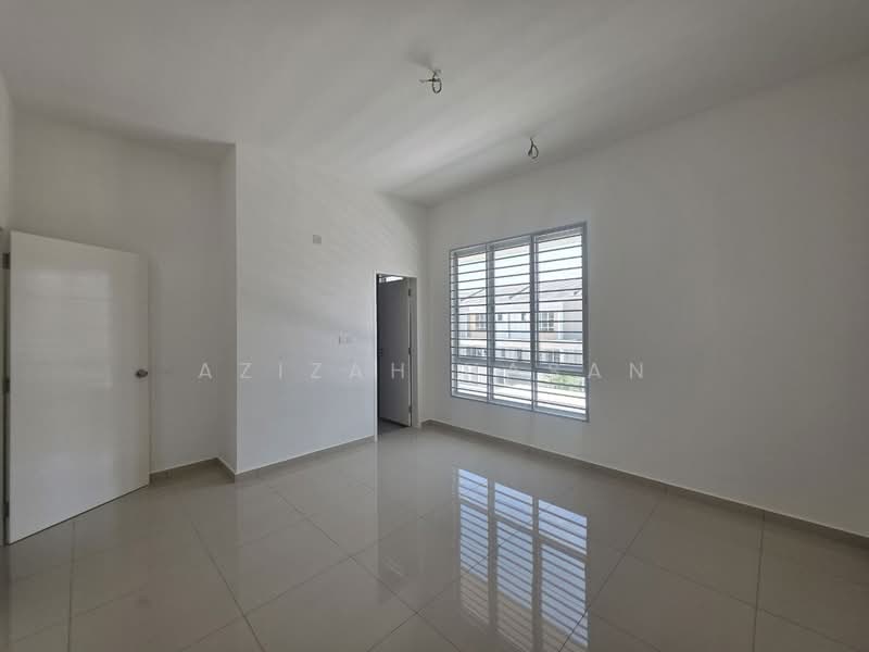 Irama Sendayan 2 untuk Untuk Dijual - RM 440,000, Feb 2026 - Interior - PropertyGuru.com.my