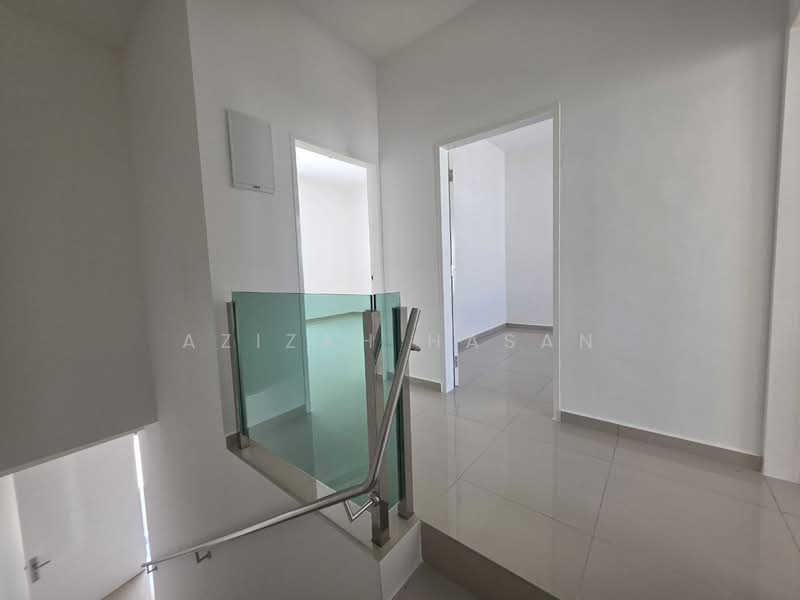 Irama Sendayan 2 untuk Untuk Dijual - RM 440,000, Feb 2026 - Corridor - PropertyGuru.com.my