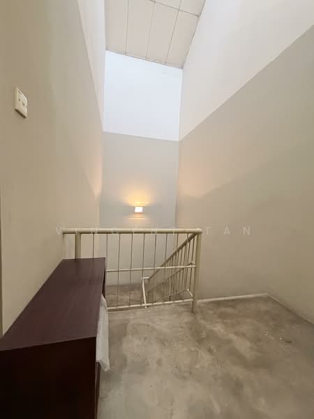 Shop / Office for Sale in Bandar Sri Damansara (Selangor) - Vincent Tan - Interior - PropertyGuru.com.my