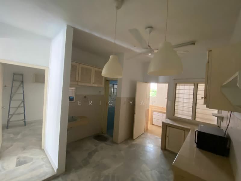 Terraced House for Sale in Bandar Sungai Long (Selangor) - Eric Yap - Kitchen - PropertyGuru.com.my