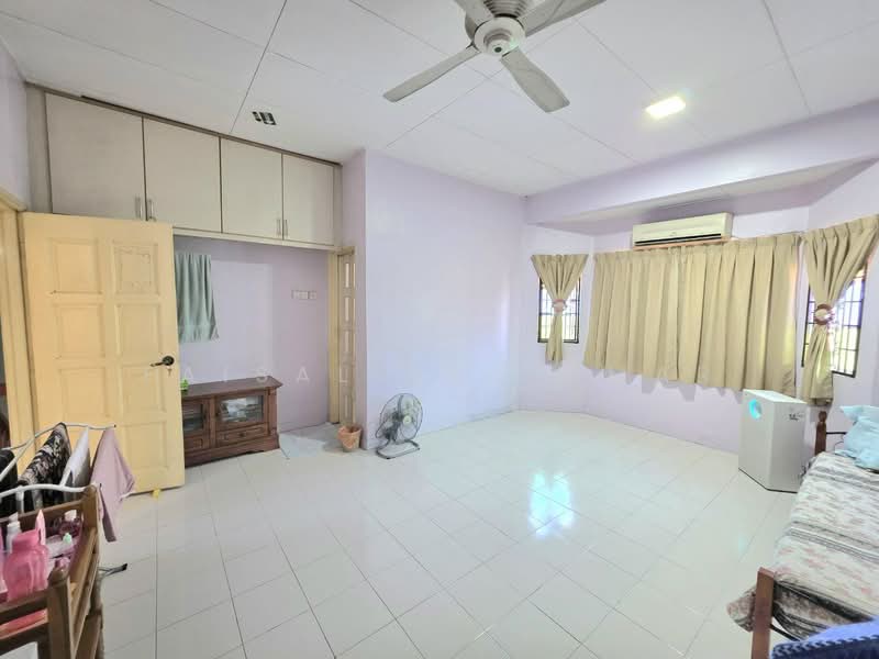 Desa Coalfields 1 untuk Untuk Dijual - RM 449,000, Mac 2026 - Bedroom - PropertyGuru.com.my