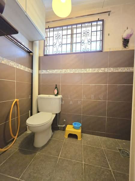 Desa Coalfields 1 untuk Untuk Dijual - RM 449,000, Mac 2026 - Bathroom - PropertyGuru.com.my
