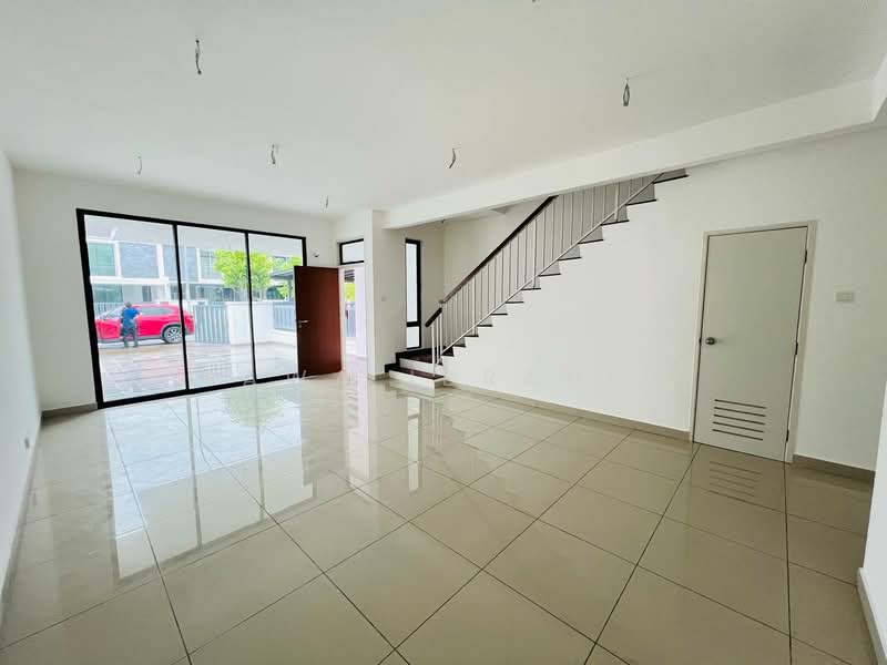 MUTIARA HILLS, SEMENYIH untuk Untuk Dijual - RM 560,000, Mac 2026 - Living Room - PropertyGuru.com.my