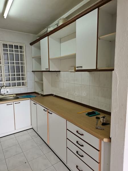 Apartment for Sale at Kota Emas - S J Foo - Kitchen - PropertyGuru.com.my