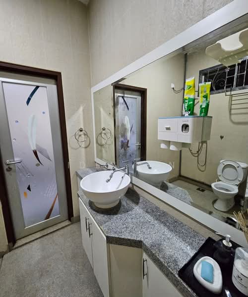 2-storey Terraced House for Sale in Taman Gaya (Ulu Tiram) - Iden Tan - Bathroom - PropertyGuru.com.my