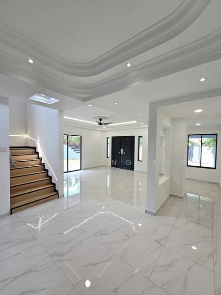 2-storey Terraced House for Sale in Taman Daya (Johor Bahru) - Han Yong Ang - Living Room - PropertyGuru.com.my