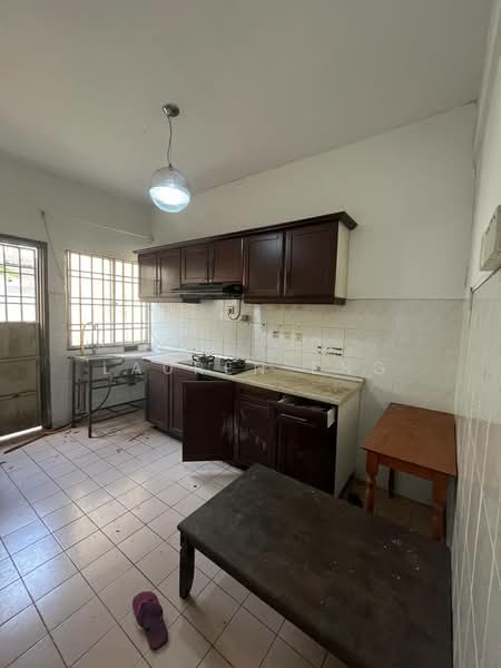 Bukit Rimau untuk Untuk Disewa - RM 1,500 /bulan, Feb 2026 - Kitchen - PropertyGuru.com.my