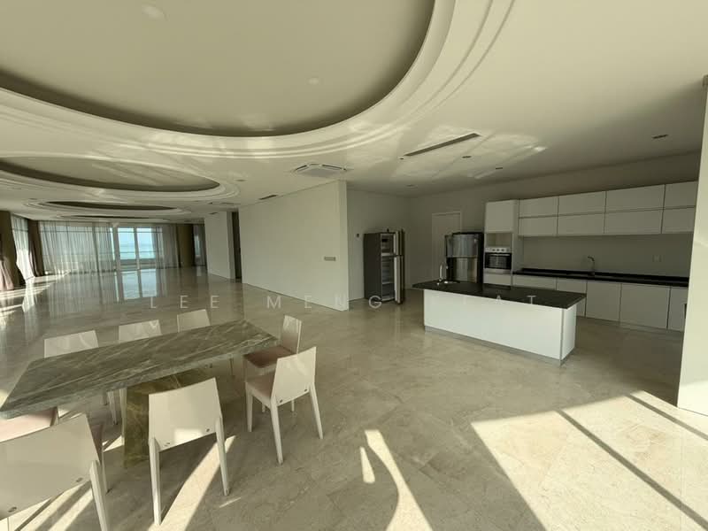 8 Gurney (The Shore Condominium) untuk Untuk Disewa - RM 10,000 /bulan, Feb 2026 - Living Room - PropertyGuru.com.my
