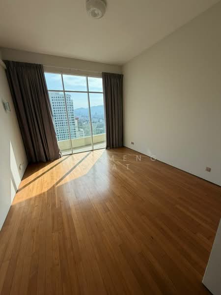 8 Gurney (The Shore Condominium) untuk Untuk Disewa - RM 10,000 /bulan, Feb 2026 - View - PropertyGuru.com.my