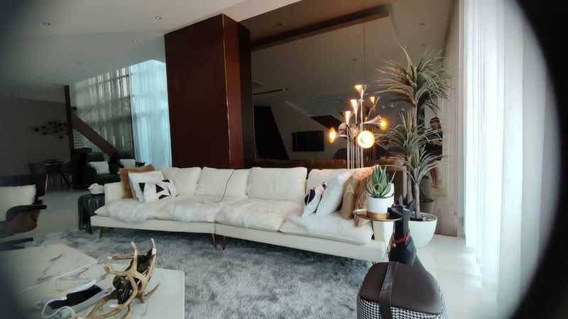 Rumah Banglo untuk Dijual di Taman Bukit Suria (Cheras) - Ng Yu Hao - Living Room - PropertyGuru.com.my