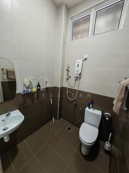 Taman Bukit Senjuang untuk Untuk Dijual - RM 1,300,000, Feb 2026 - Bathroom - PropertyGuru.com.my