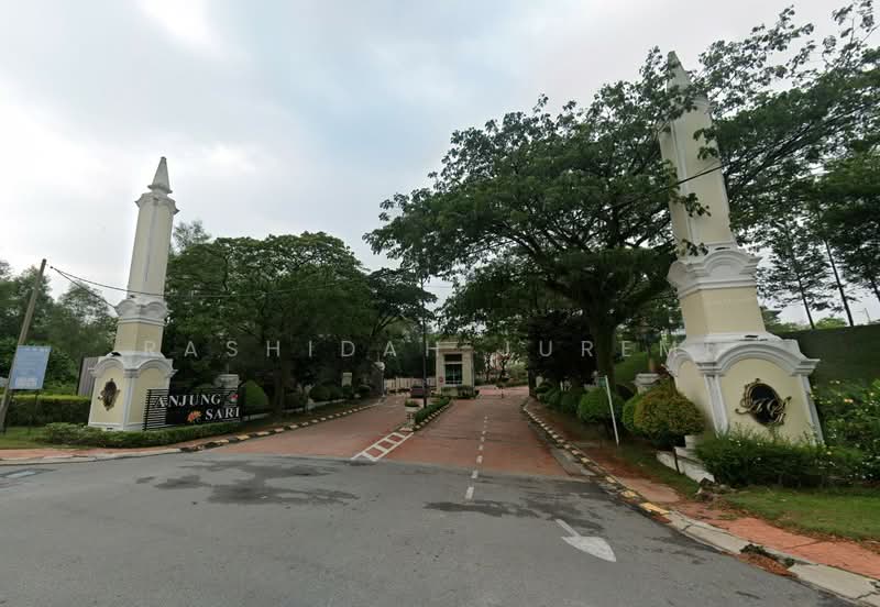 Twin Villa for Sale in Sepang (Selangor) - Rashidah Juremi - Exterior - PropertyGuru.com.my