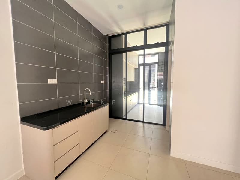 Aurora Resort Villas untuk Untuk Disewa - RM 7,000 /bulan, Mac 2026 - Kitchen - PropertyGuru.com.my