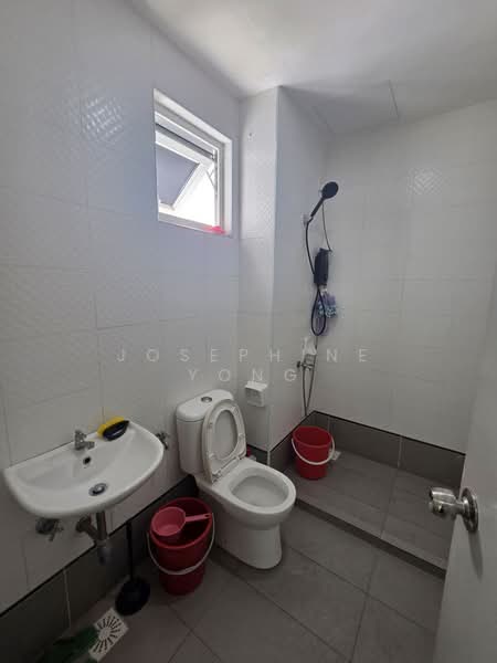 Service Residence for Rent at Seasons Amara Larkin - Josephine Yong - Bathroom - PropertyGuru.com.my