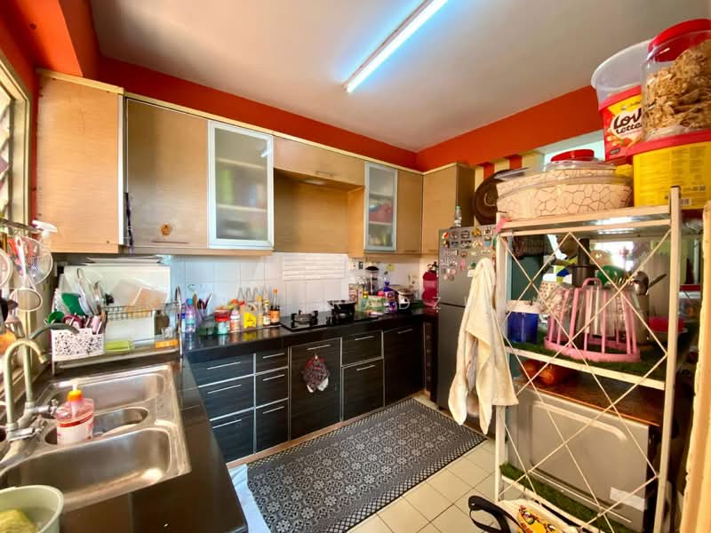 Apartment for Sale at Pangsapuri Sri Cempaka - Kamil Radzuan - Kitchen - PropertyGuru.com.my