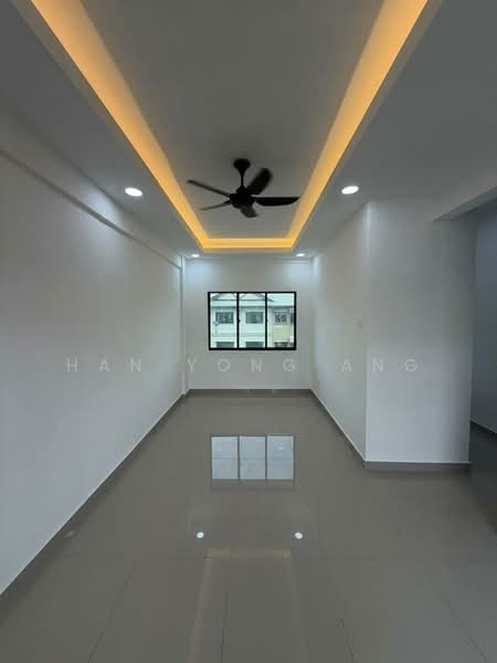 Flat for Sale at Taman Mutiara Rini - Han Yong Ang - Living Room - PropertyGuru.com.my