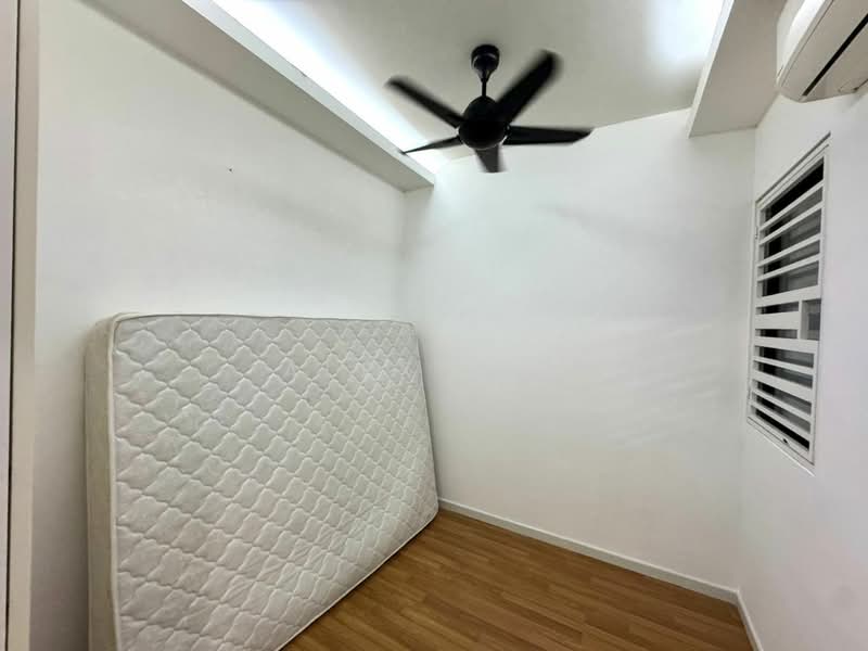 Condominium for Rent at TRI PINNACLE - Alex Lim - Bedroom - PropertyGuru.com.my