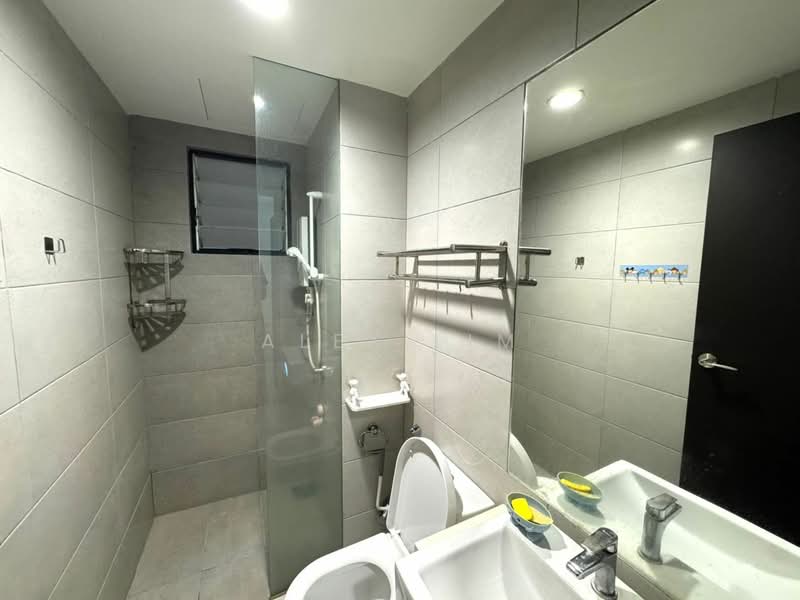 Condominium for Rent at TRI PINNACLE - Alex Lim - Bathroom - PropertyGuru.com.my