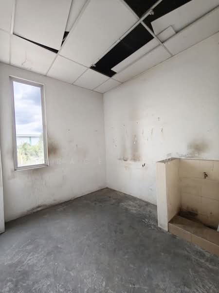 Cluster Factory for Rent in Taman Perindustrian Cemerlang (Ulu Tiram) - Grace Chew - Interior - PropertyGuru.com.my