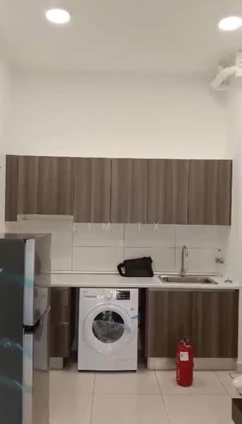 Service Residence for Rent at Lakeview Suites @ Edumetro - Lim Tx - PropertyGuru.com.my