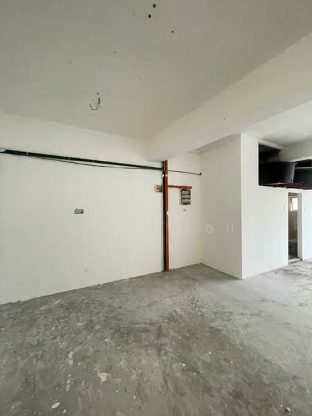 Shop for Rent in Bandar Seri Putra (Bangi) - Aaron Goh - Interior - PropertyGuru.com.my