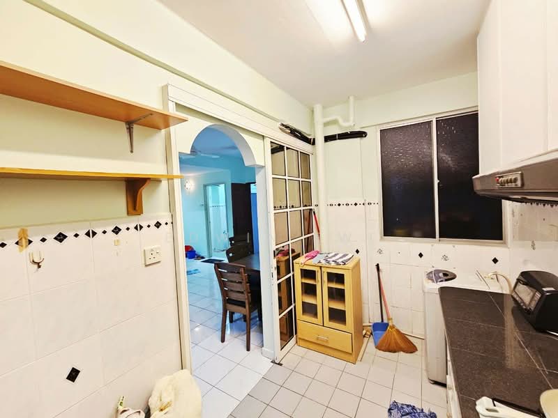 Condominium for Sale at Azuria Condominium - Edwin Ewe - Kitchen - PropertyGuru.com.my