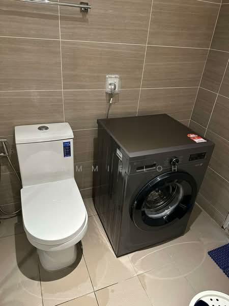 Service Residence for Sale at 28 Boulevard - Cammie Loh - Bathroom - PropertyGuru.com.my
