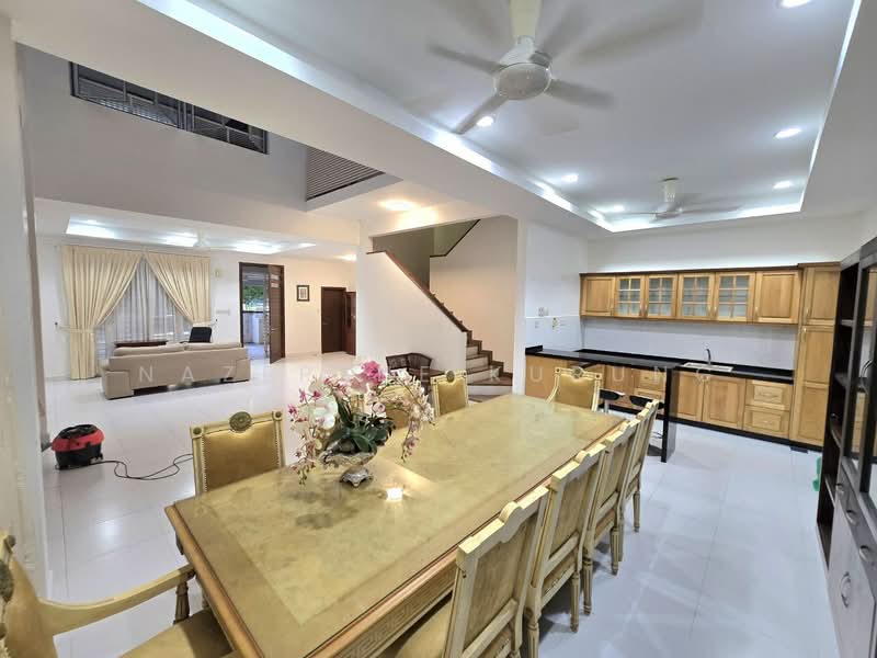 2.5-storey Terraced House for Sale in Presint 16 (Putrajaya) - Nazerene Kurung - Dining Room - PropertyGuru.com.my