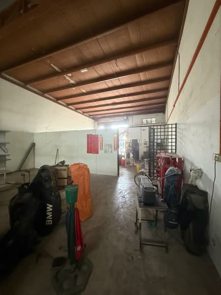 Taman Perindustrian Senai untuk Untuk Dijual - RM 1,000,000, Mac 2026 - Interior - PropertyGuru.com.my