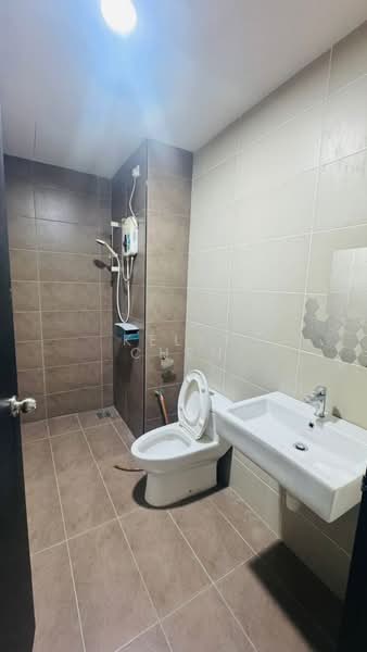 Wave @ Marina Cove untuk Untuk Disewa - RM 900 /bulan, Feb 2026 - Bathroom - PropertyGuru.com.my