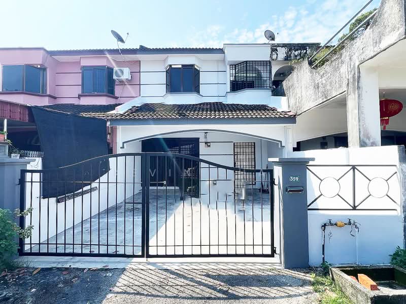 2-storey Terraced House for Sale in Kampar (Perak) - Kevin Chai - Exterior - PropertyGuru.com.my