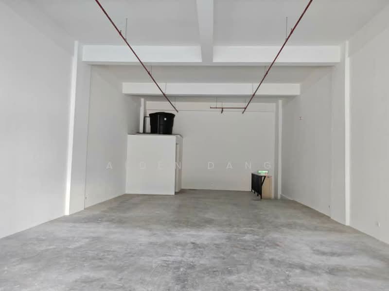 Shop for Rent in Taman Bukit Serdang (Seri Kembangan) - Aiden Dang - Interior - PropertyGuru.com.my
