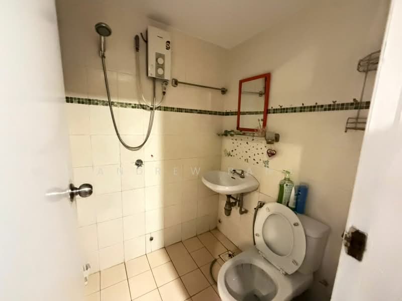 Condominium for Rent at Palm Spring @ Damansara - Andrew Pang - Bathroom - PropertyGuru.com.my