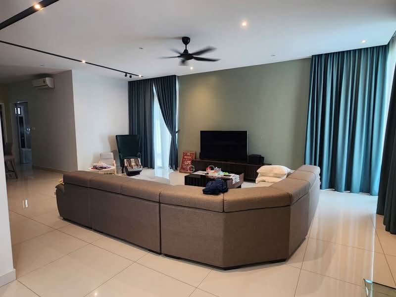 Cluster House for Sale in Taman Desa Botani (Batu Pahat) - NGO - Living Room - PropertyGuru.com.my