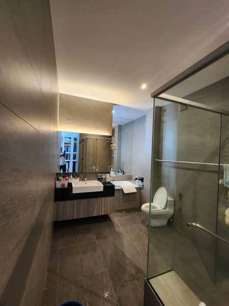 Cluster House for Sale in Taman Desa Botani (Batu Pahat) - NGO - Bathroom - PropertyGuru.com.my