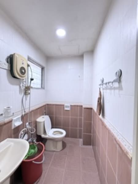 Wangsa Baiduri untuk Untuk Disewa - RM 2,500 /bulan, Feb 2026 - Bathroom - PropertyGuru.com.my